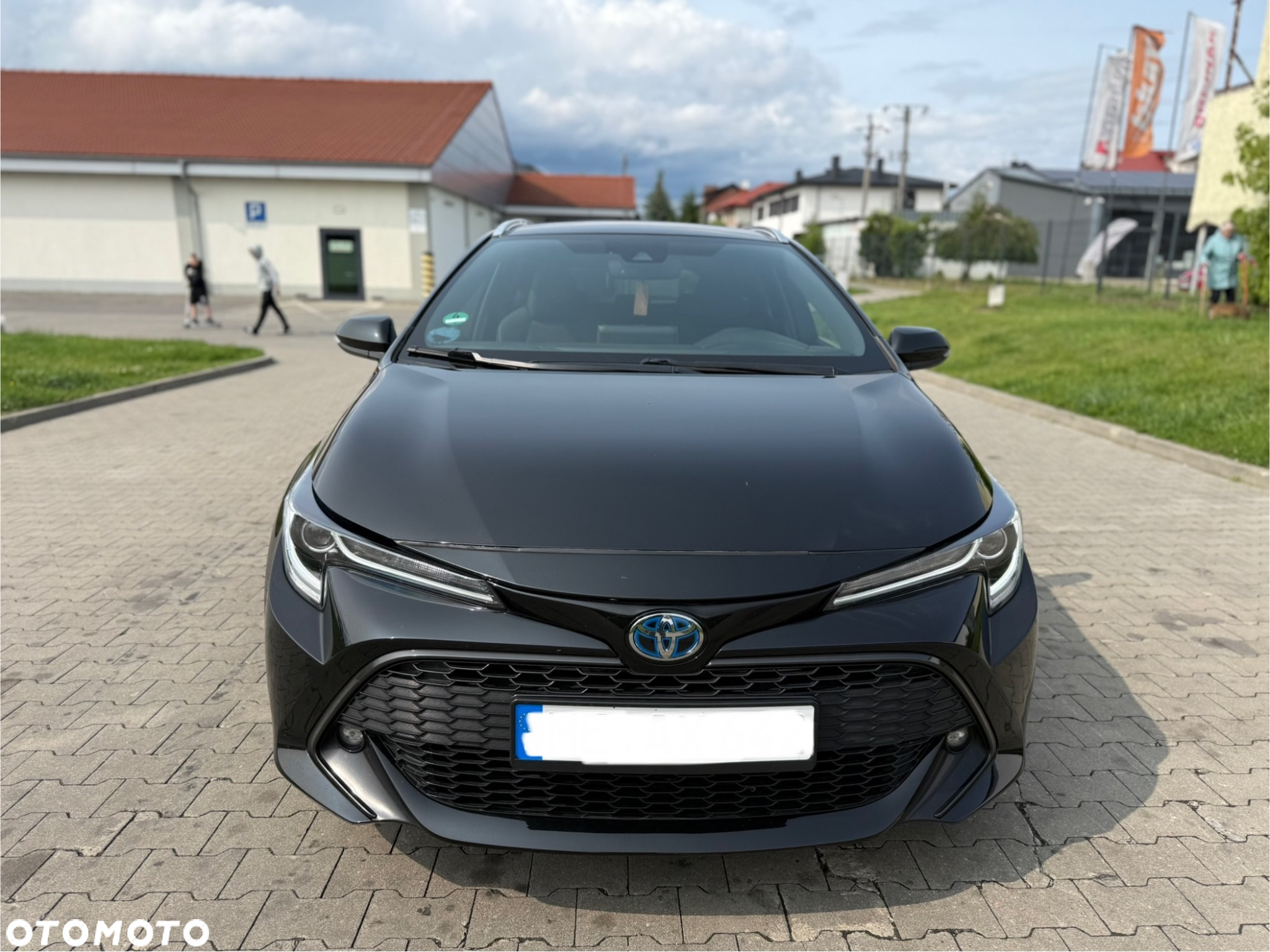 Toyota Corolla 1.8 Hybrid Team Deutschland - 25