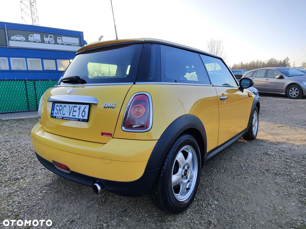 MINI ONE Standard - 8