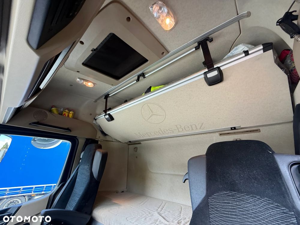 Mercedes-Benz Actros 2542 Tandem Jumbo - 16