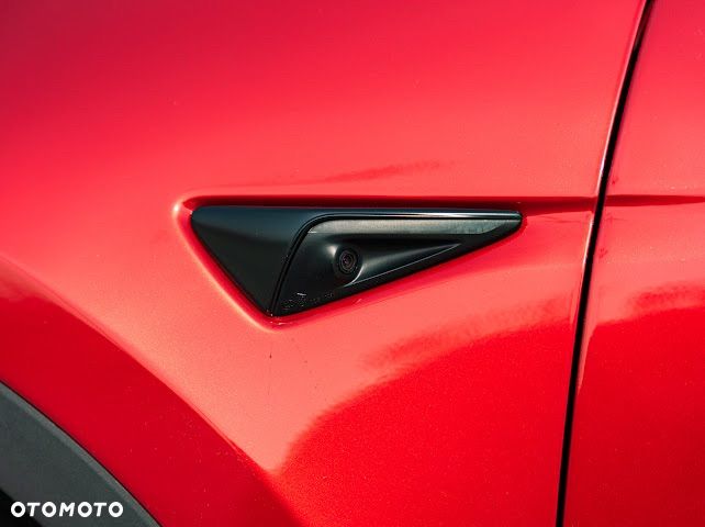 Tesla Y Model Long Range Dual Motor AWD - 11