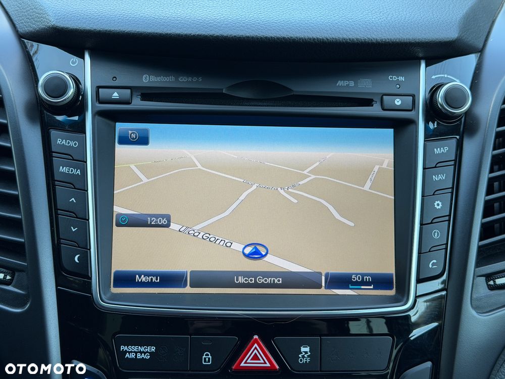 Hyundai i30 1.6 GDI Turbo Luxury - 19