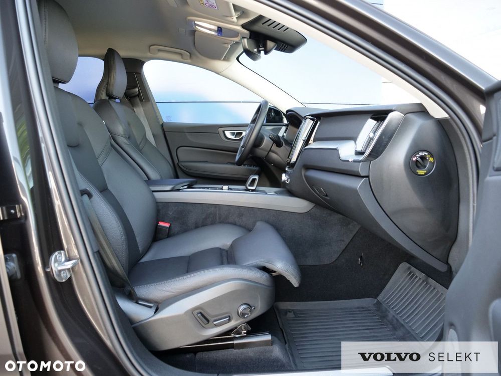 Volvo XC 60 - 31
