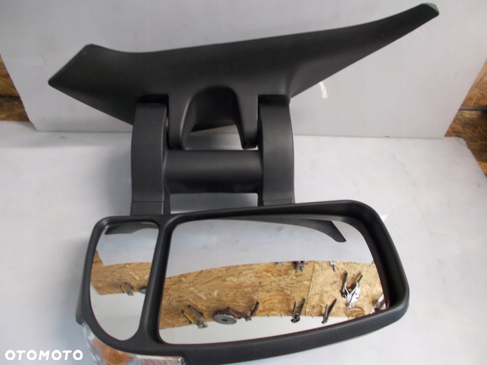 LUSTERKO PRAWE DŁUGIE RENAULT MASTER 2010-