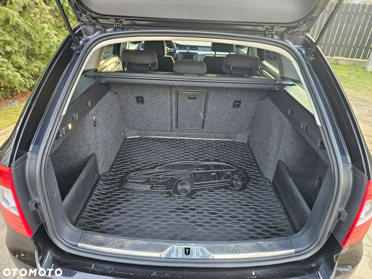 Skoda Superb 2.0 TDI Elegance - 23