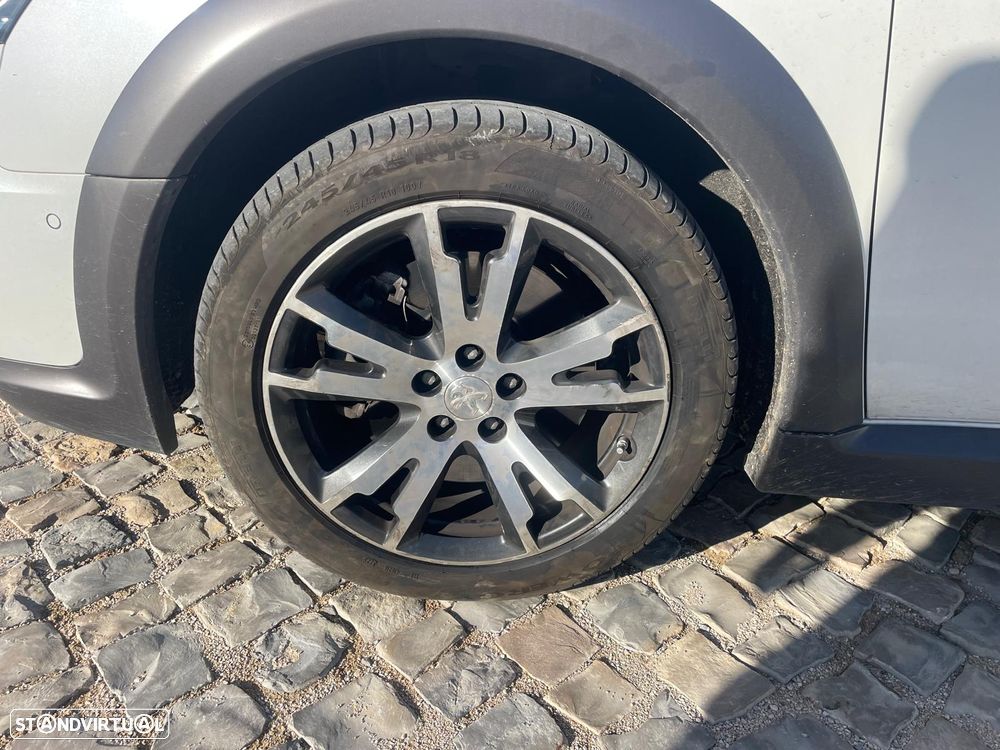 Peugeot 508 RXH 2.0 HDi Hybrid4 2-Tronic 104g - 19