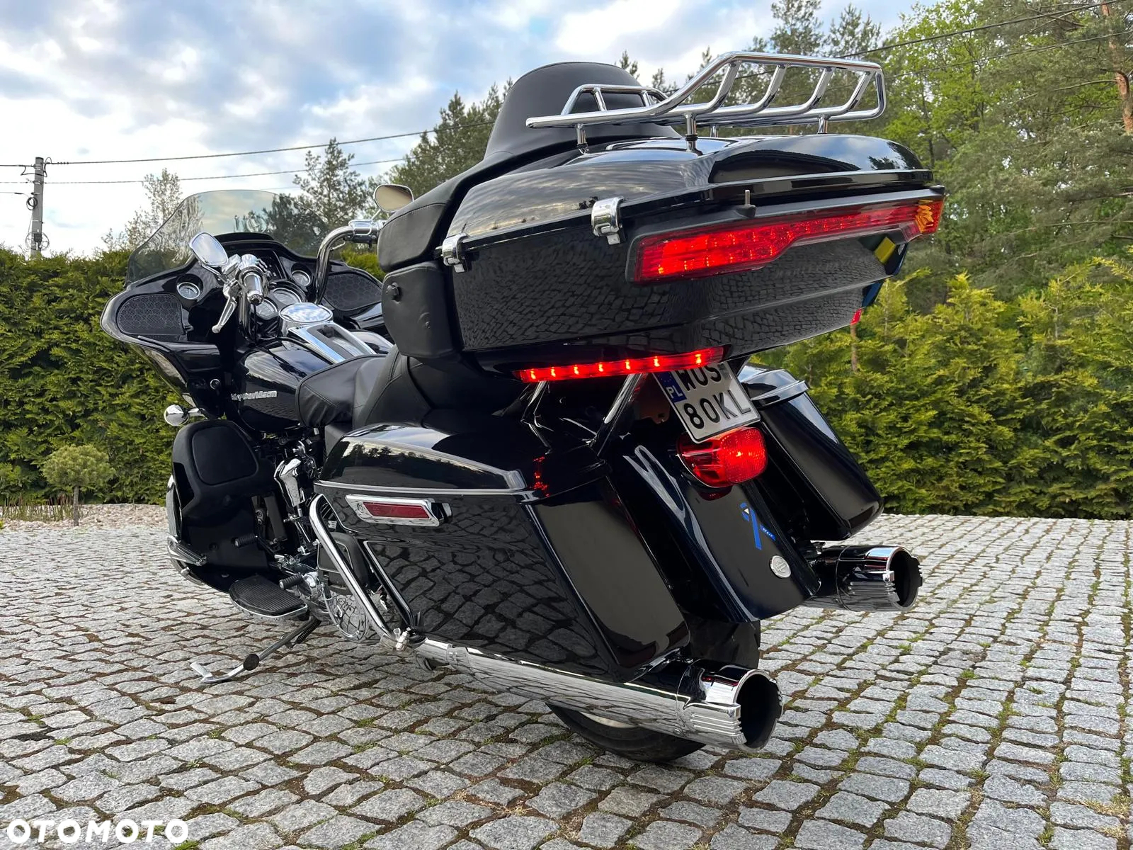 Harley-Davidson Touring Road Glide - 3