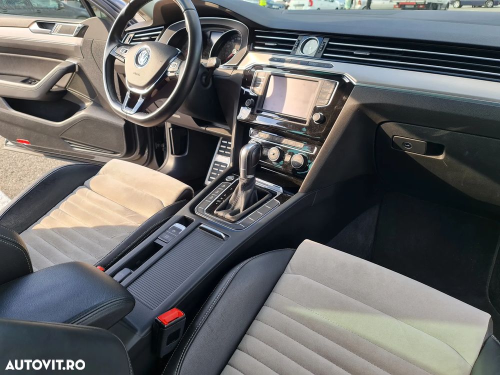 Volkswagen Passat 2.0 TDI DSG 4Motion Highline - 4