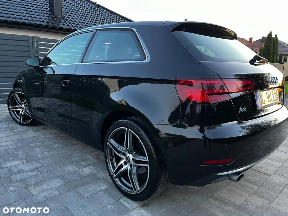 Audi A3 1.6 TDI S tronic - 13