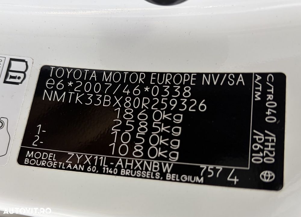 Toyota C-HR Business-Edition - 21