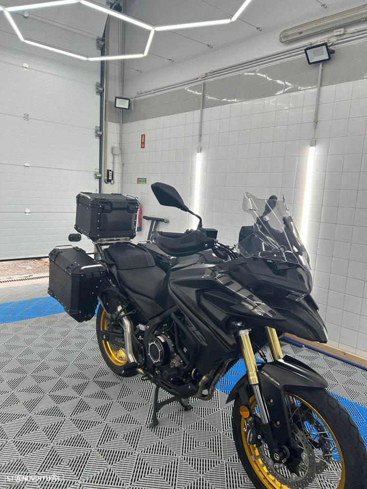 Voge 525DSX - 3