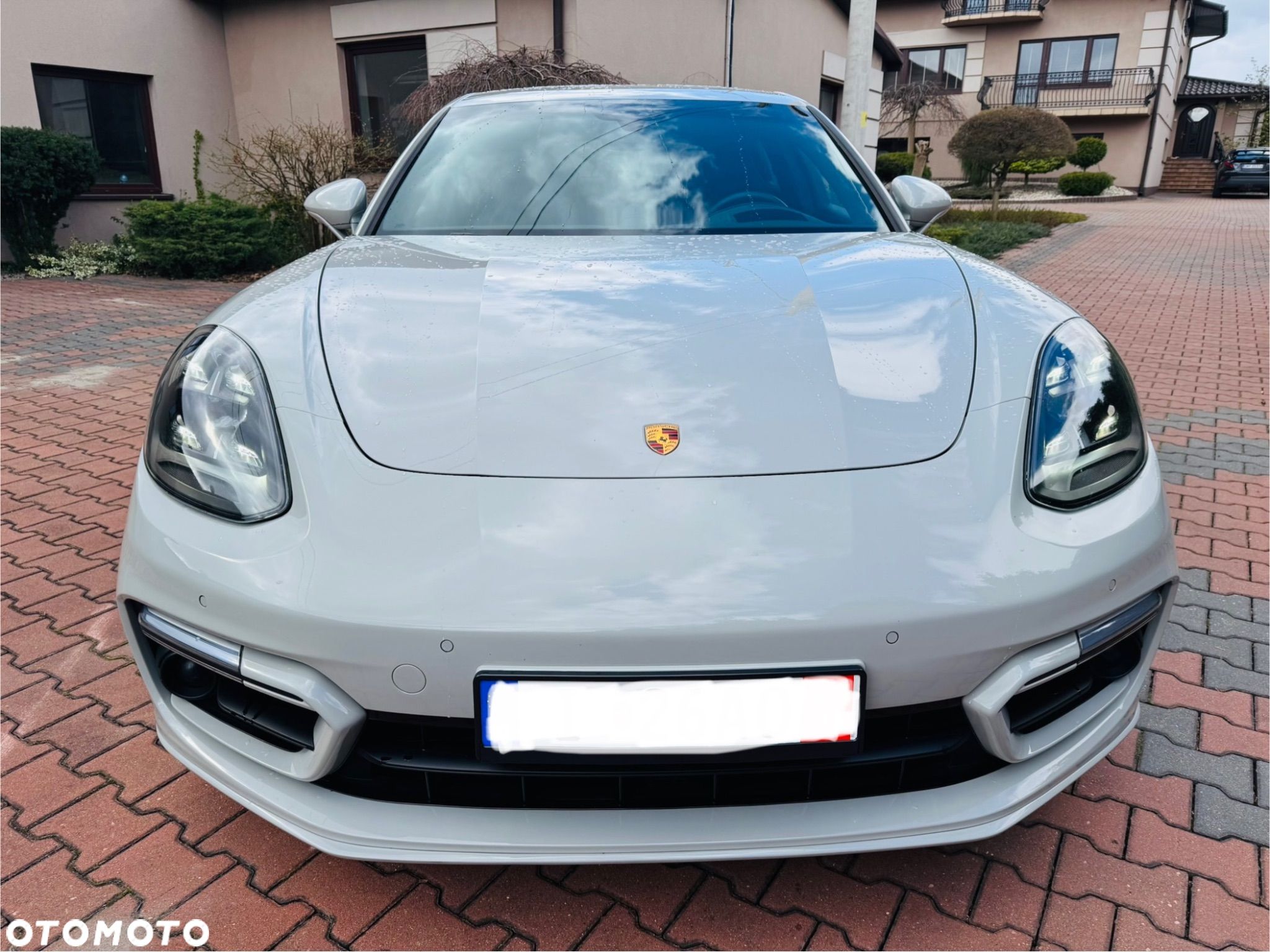 Porsche Panamera 4S E-Hybrid - 1