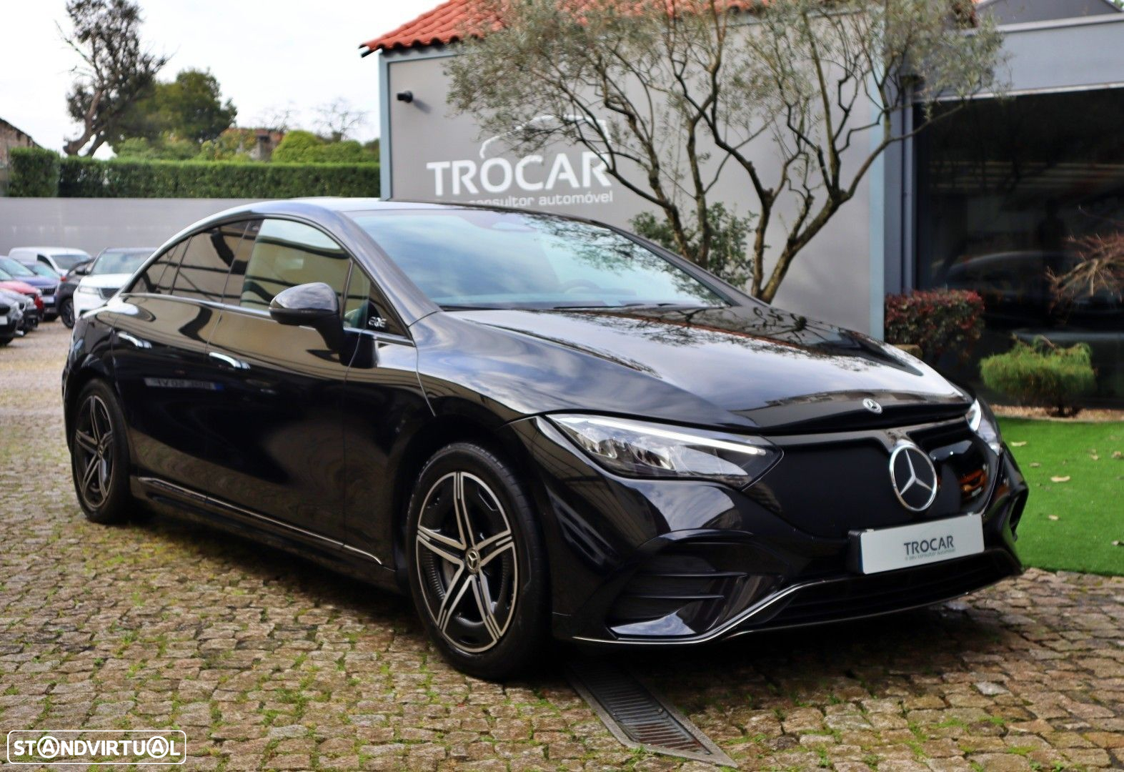 Mercedes-Benz EQE 300 AMG Line - 2