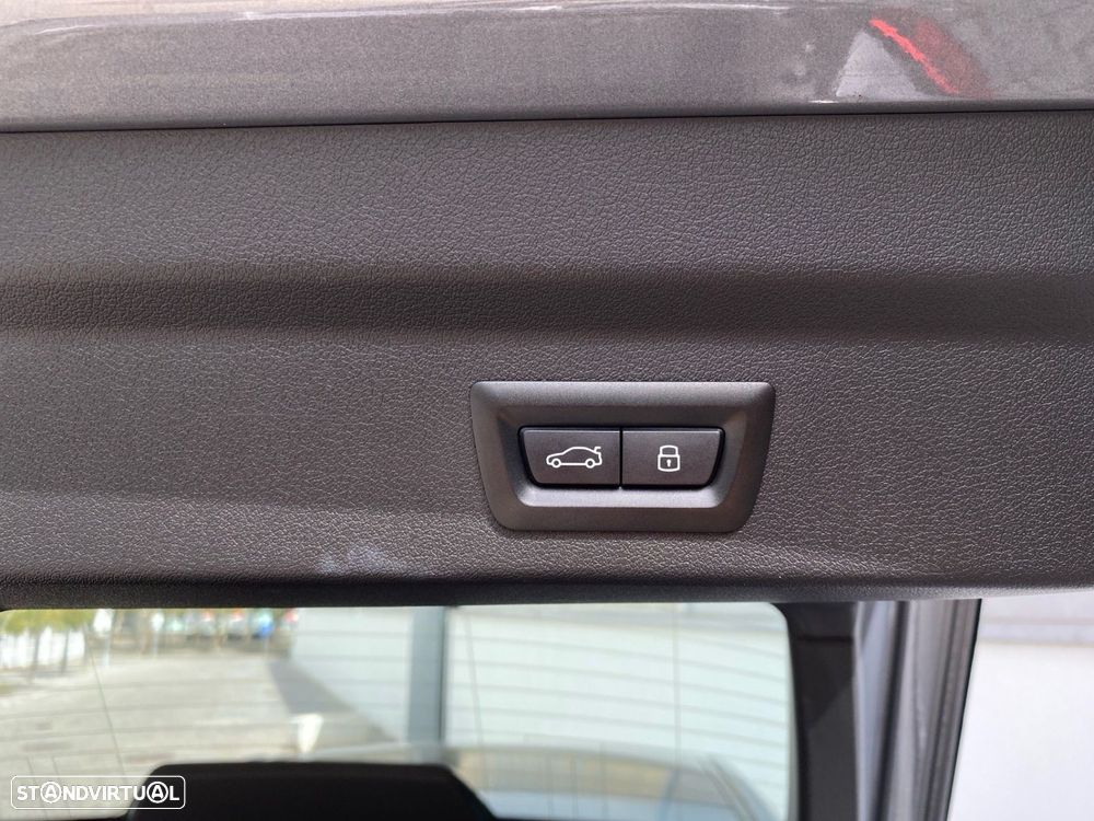 BMW iX2 xDrive30 Pack Desportivo M - 21