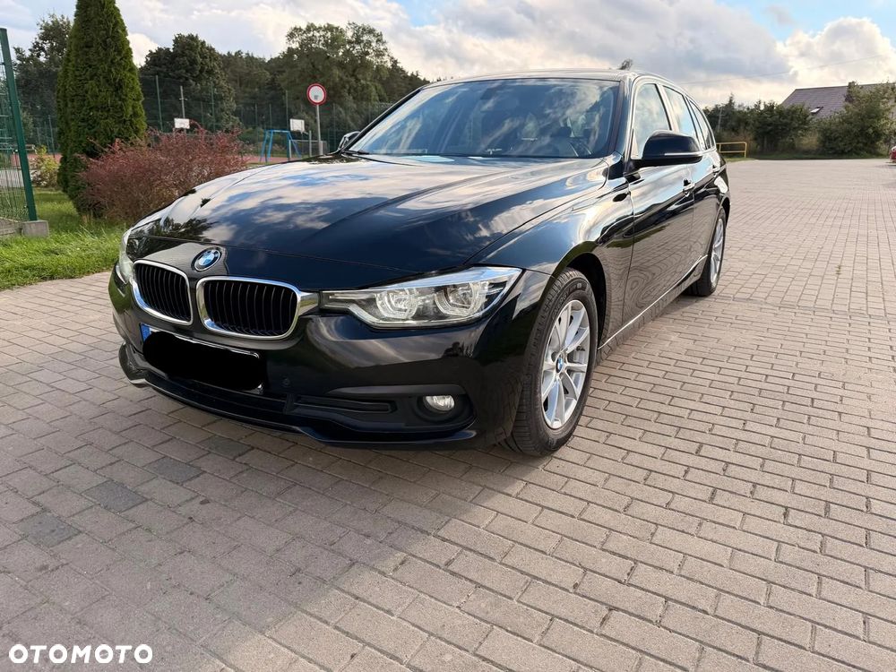 BMW Seria 3 318d - 15