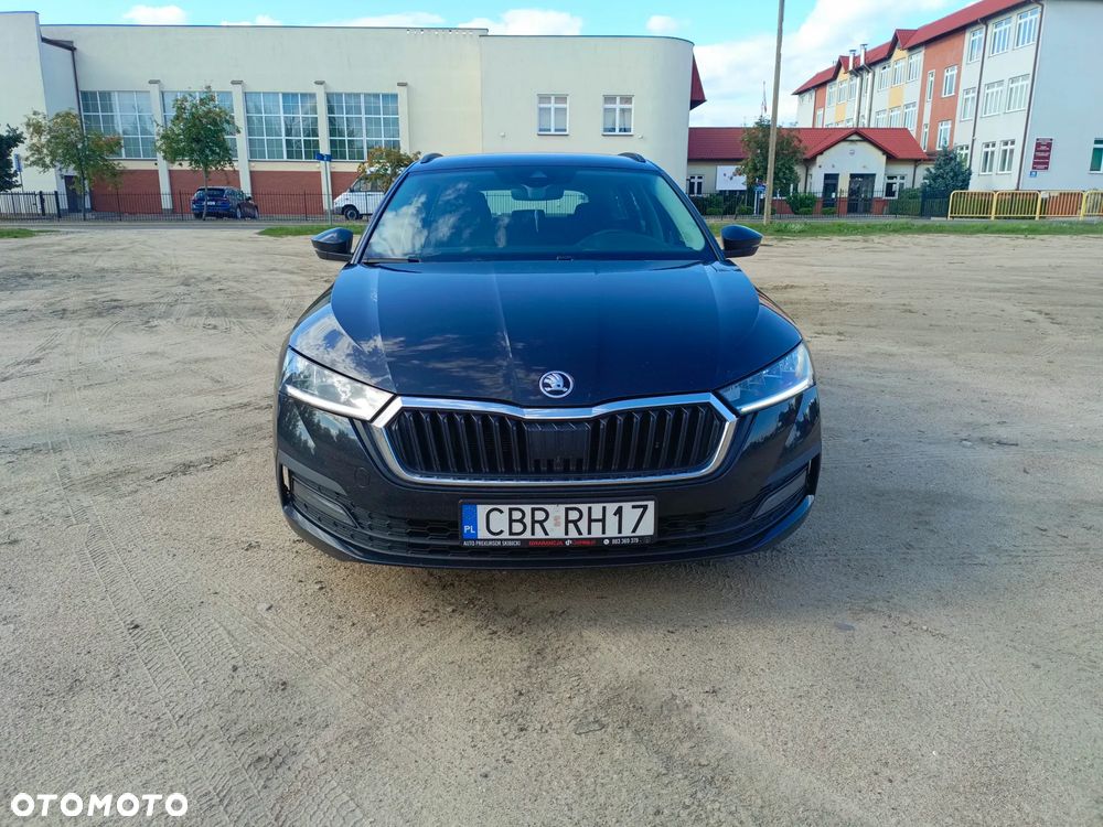 Skoda Octavia - 7