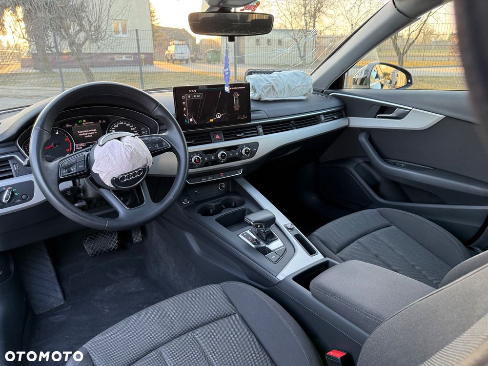 Audi A4 Avant 30 TDI S tronic advanced - 24