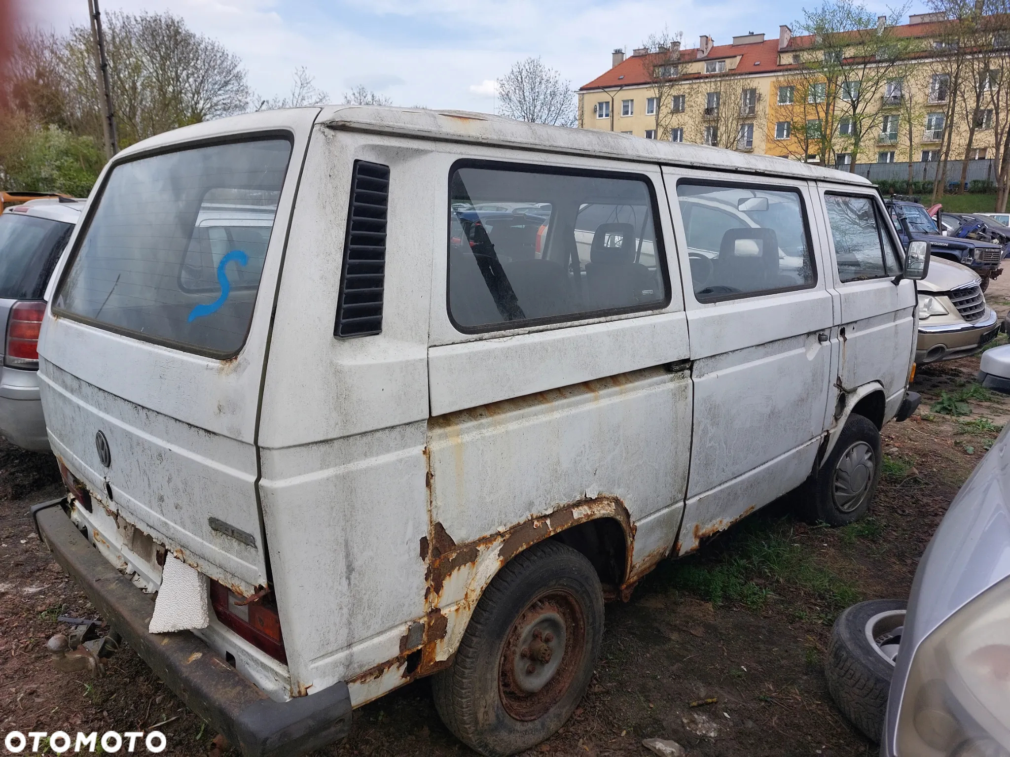 Zderzak VW T3 1,6B 89R. drzwi,klapa,maska,lampy.... - 4