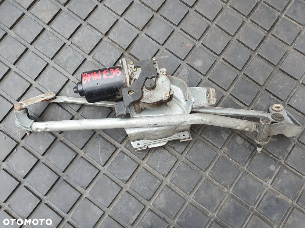 BMW 3 E36 CABRIO 8203259 MECHANIZM WYCIERACZEK PRZÓD - 1