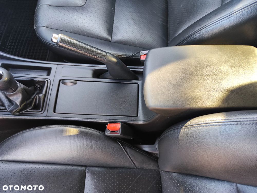 Mazda 3 1.6 16V Exclusive - 9