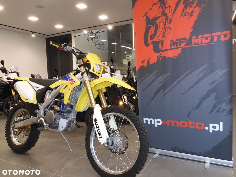 Suzuki RM-Z - 1