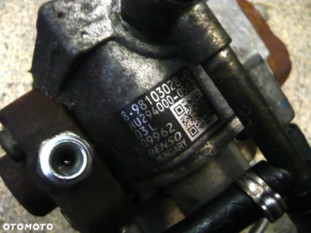 pompa wtryskowa 8-98103028-0 opel astra h - 2