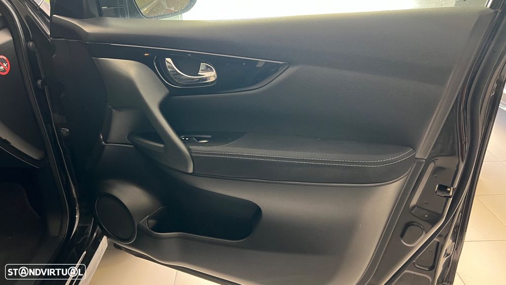 Nissan Qashqai 1.5 dCi Acenta Connect - 18