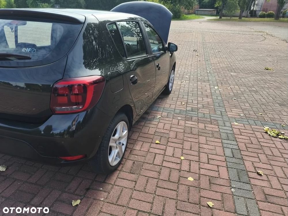Dacia Sandero - 4
