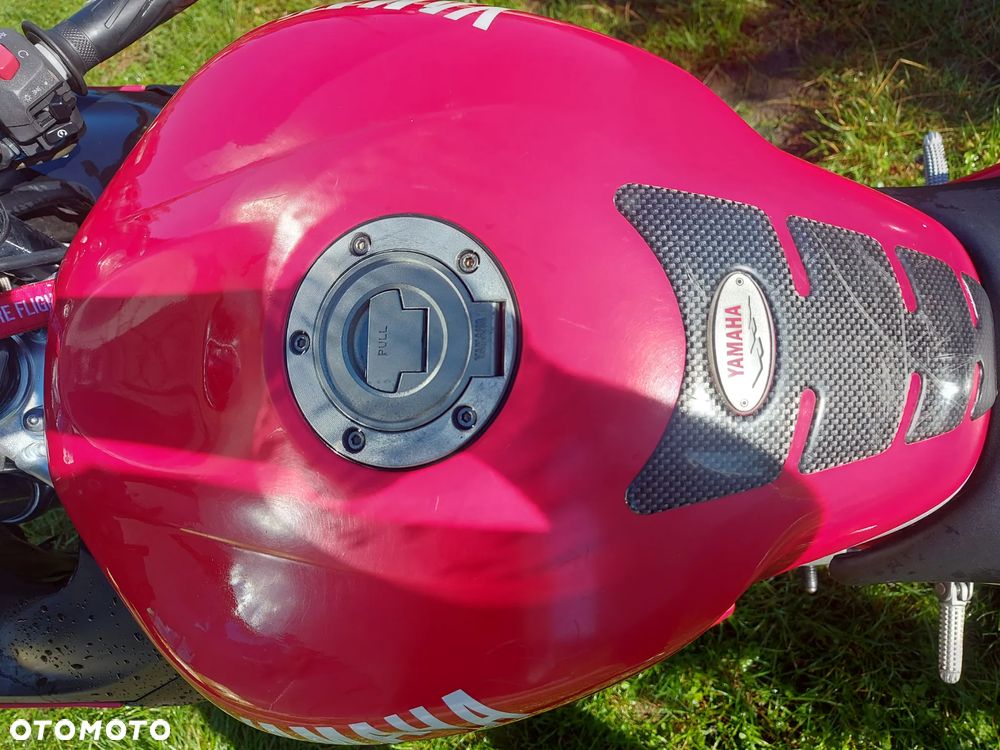 Yamaha R6 - 26