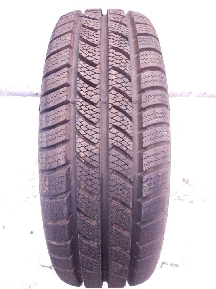 Continental VancoWinter 2 205/65 R16c 107/105t 2025 - 1
