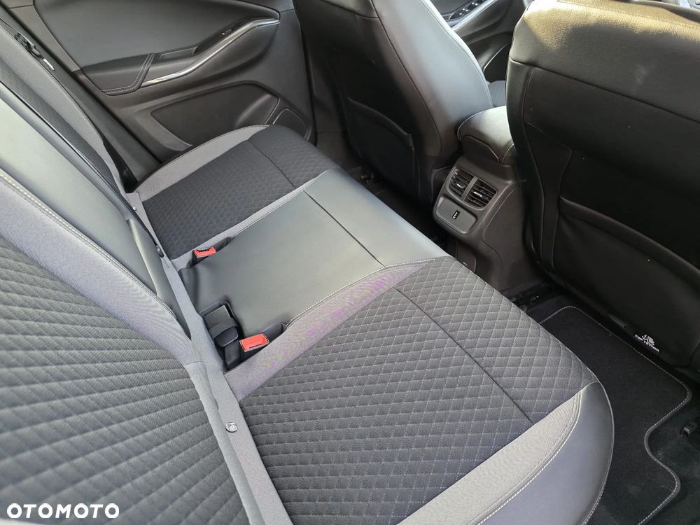 Opel Grandland X 1.6 T PHEV 4x4 Ultimate - 27