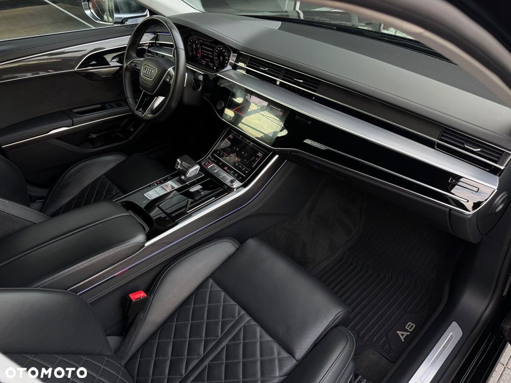Audi S8 - 21