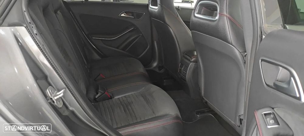 Mercedes-Benz CLA 200 - 22