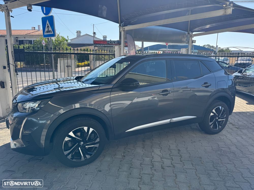 Peugeot 2008 1.2 PureTech Active EAT8 - 4