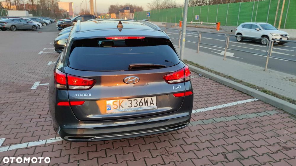 Hyundai i30 1.5 T-GDI 48V Smart - 5