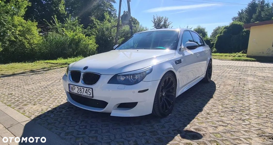 BMW M5 Standard - 1