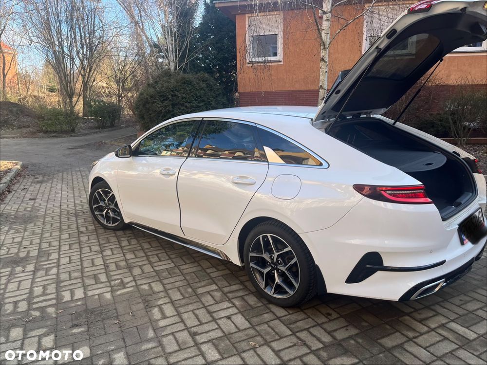 Kia ProCeed - 3