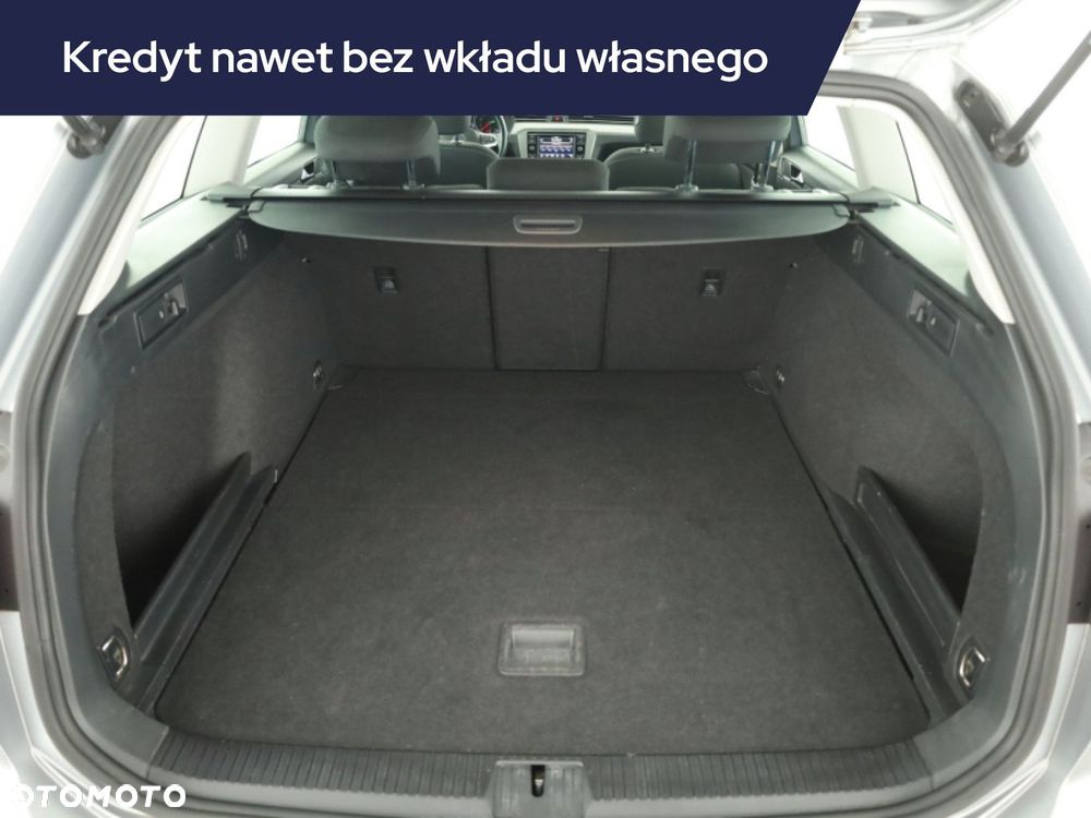 Volkswagen Passat Variant - 19