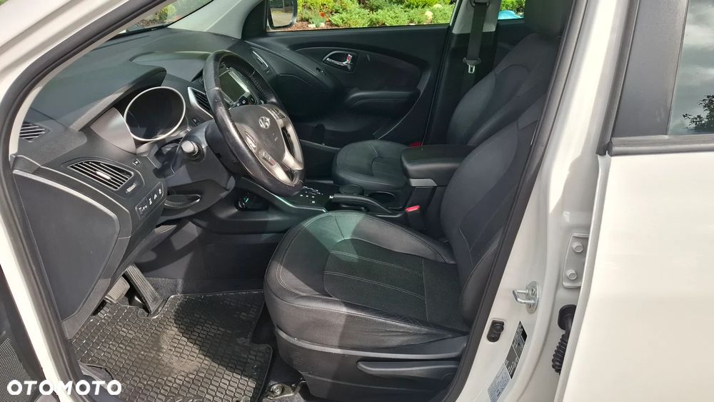Hyundai ix35 2.0 CRDi 4WD Automatik Finale Gold - 17