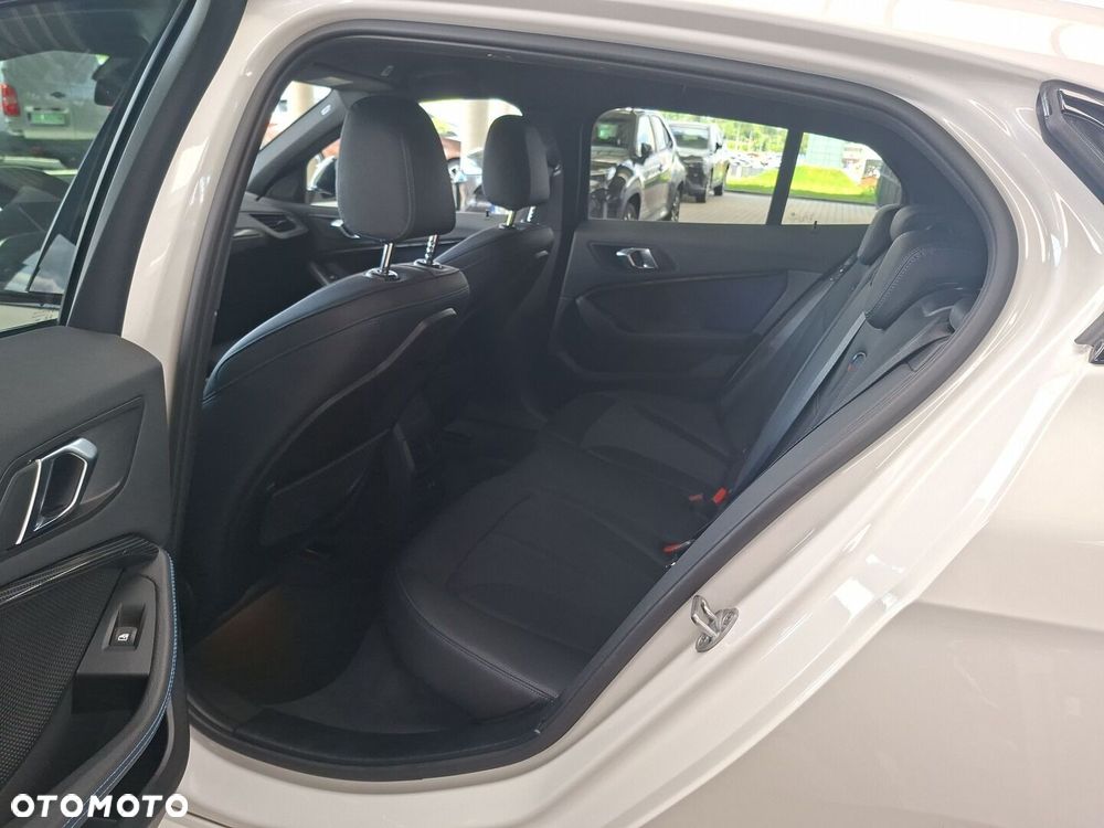 BMW Seria 1 - 14