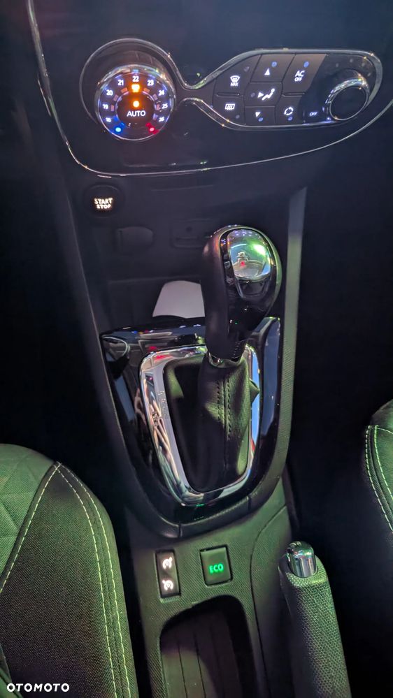 Renault Clio - 36