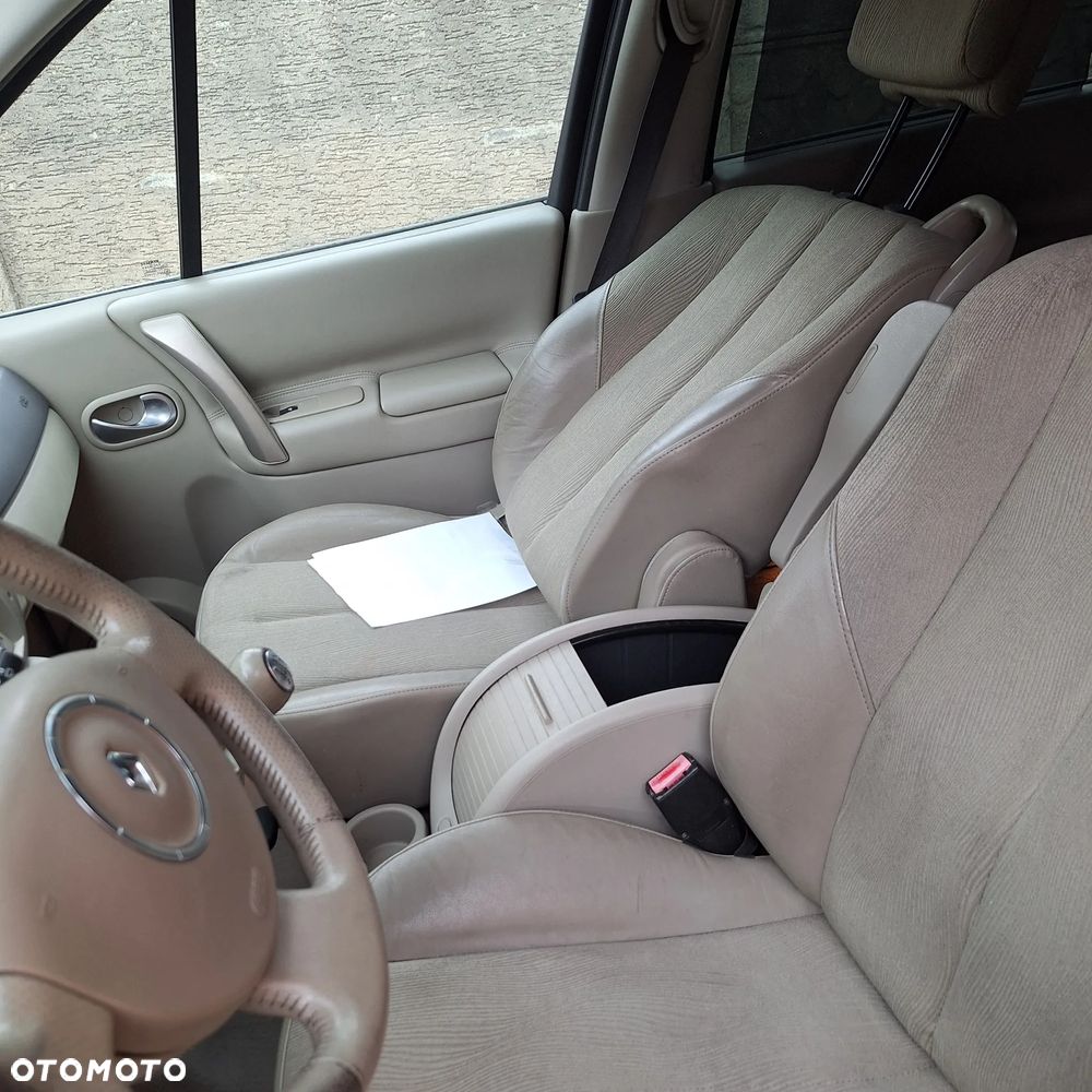 Renault Scenic 1.9 dCi Alize Plus - 16