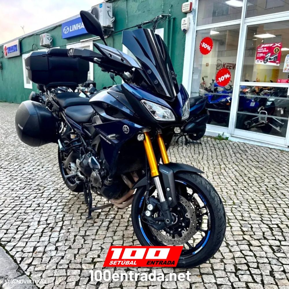 Yamaha MT-09 - 1