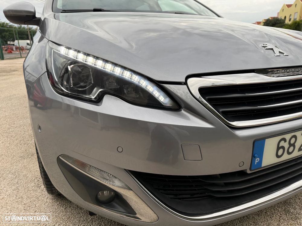 Peugeot 308 SW - 36