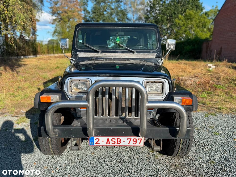 Jeep Wrangler - 3