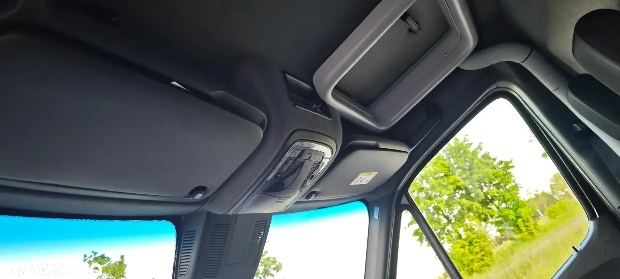 Mercedes-Benz Sprinter/Lamar - 14