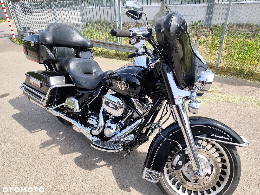 Harley-Davidson FLHTCU Ultra - 25