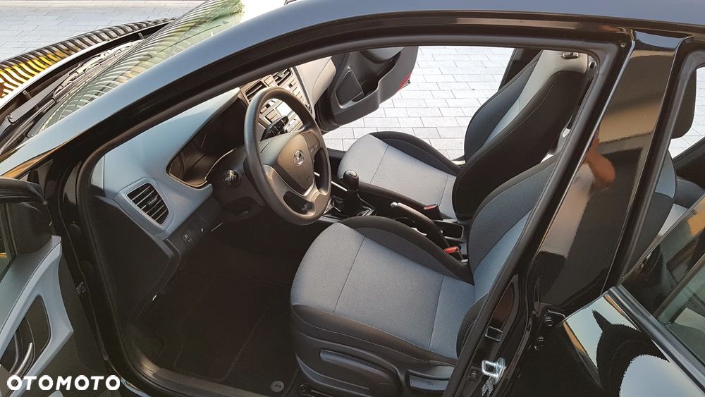 Hyundai i20 1.2 Comfort - 10