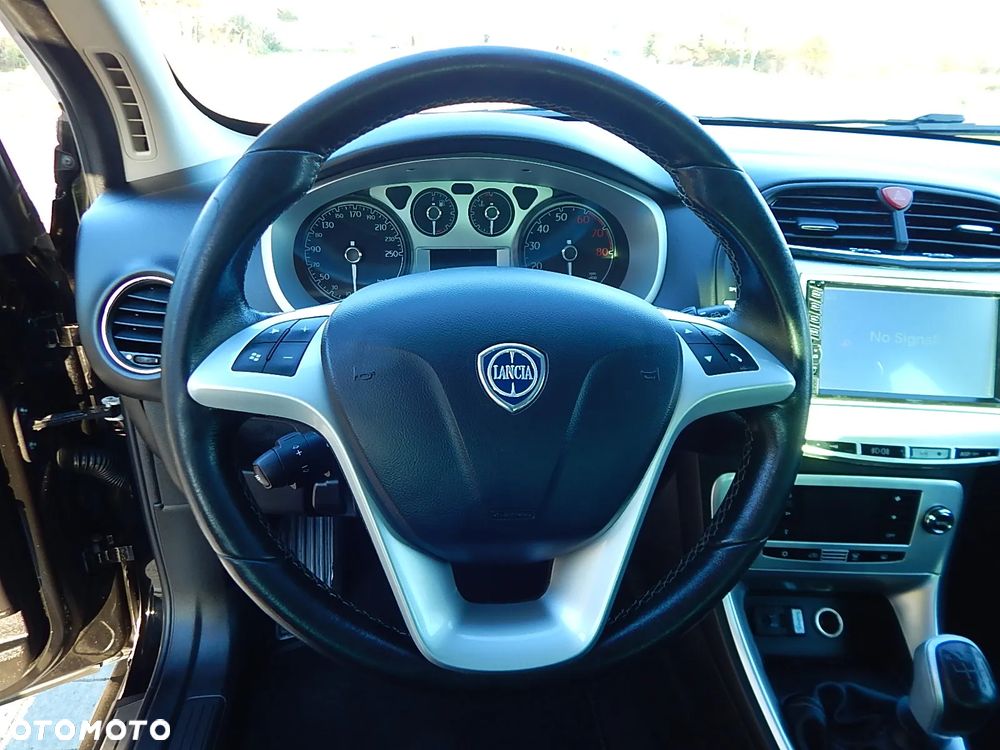 Lancia Delta 1.4 MultiAir 16v Platinum - 16