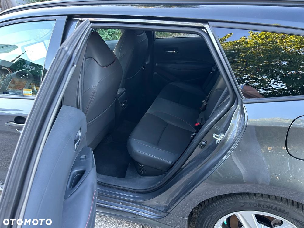 Toyota Corolla 1.8 Hybrid GR Sport - 15