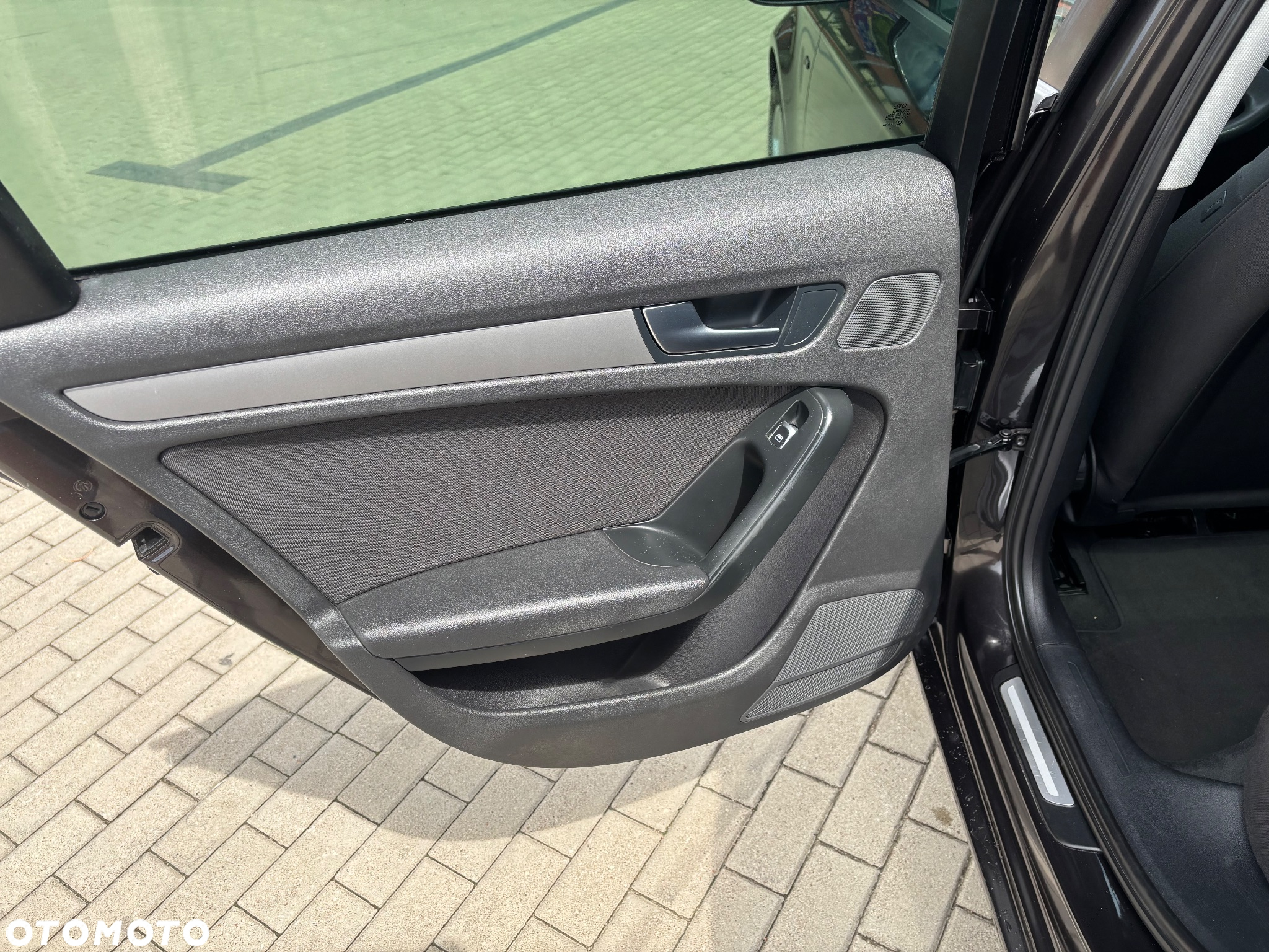Audi A4 2.0 TDI DPF S line Sportpaket - 10